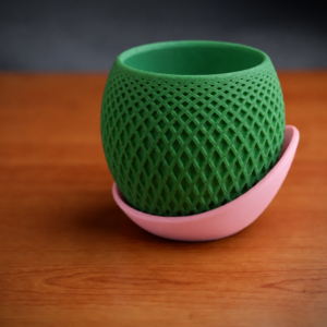 Küre Saksı – 3D Baskı Kafes Dokulu İki Parçalı Dekoratif Saksı - Yeşil-Pembe