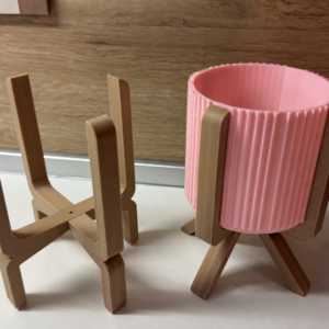 Ayaklı Çizgili Saksı – 3D Baskı Bej Standlı Dekoratif Saksı - Pembe
