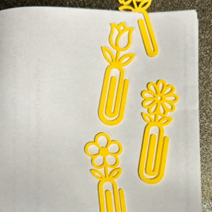 Çiçek Figürlü Ataç ve Kitap Ayracı – 3D Baskı 8'li Set - Sarı