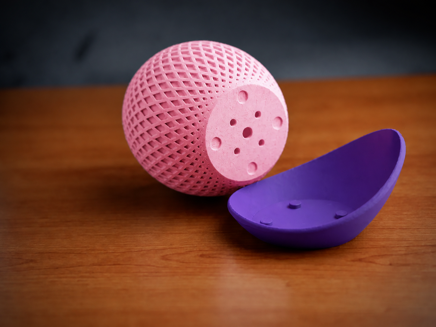 Küre Saksı – 3D Baskı Kafes Dokulu İki Parçalı Dekoratif Saksı - Pembe-Mor - Görsel 2