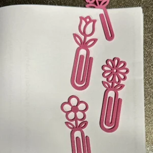Çiçek Figürlü Ataç ve Kitap Ayracı – 3D Baskı 8'li Set - Pembe
