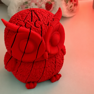Hareketli Baykuş Figürü – 3D Baskı Eklemli Flexi Oyuncak - Kırmızı