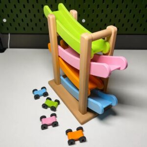 3D Baskı Kaydıraklı Araba Pisti - 4 Katlı Mini Araba Yarış Rampası, Bebek ve Çocuk Oyuncağı Seti (4 Araba Dahil)