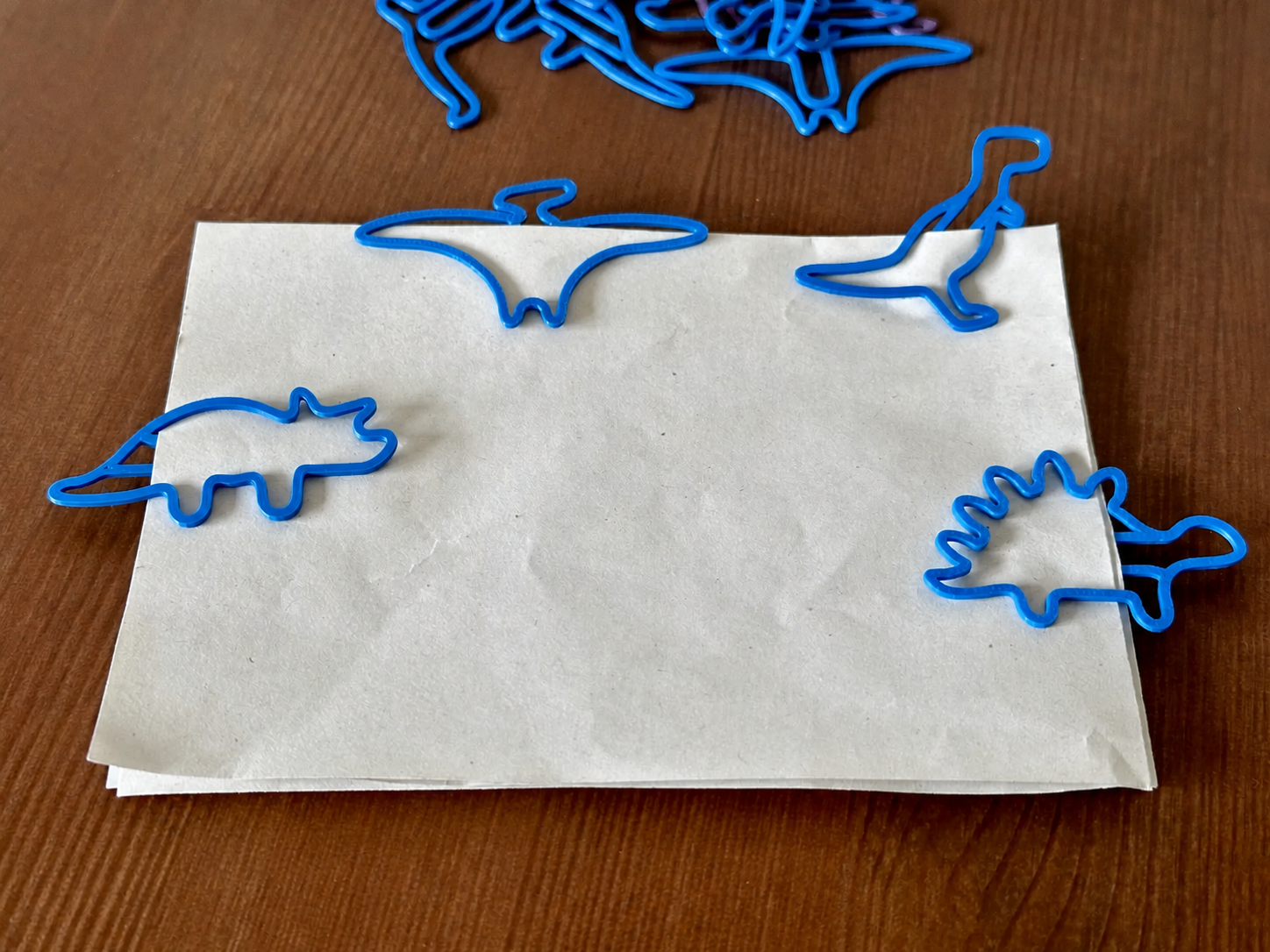 Dinozor Figürlü Kitap Ayracı ve Ataç Seti – 3D Baskı Karışık Desen - Mavi