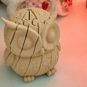 Hareketli Baykuş Figürü – 3D Baskı Eklemli Flexi Oyuncak - Bej
