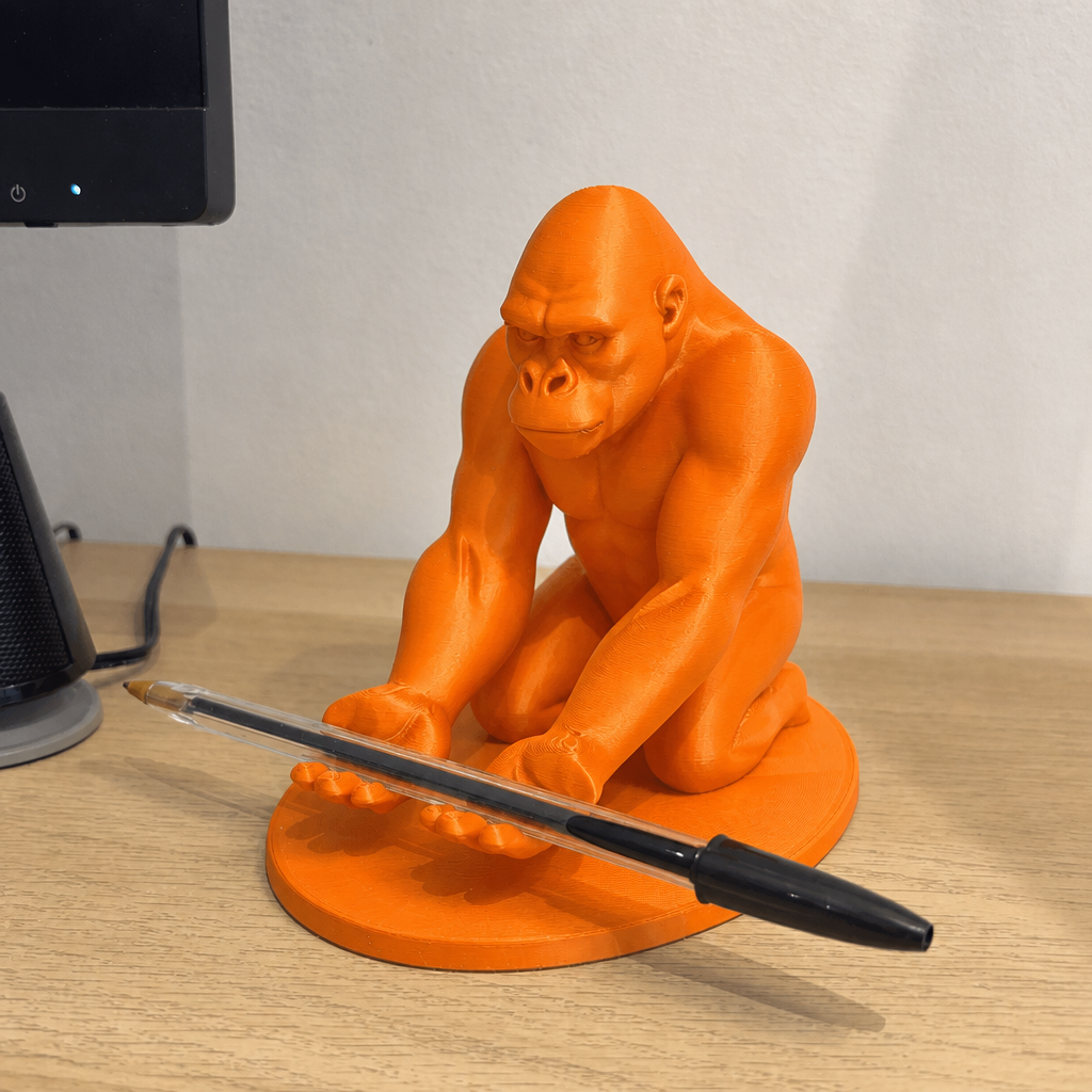 Goril Telefon Tutucu – 3D Baskı Kaslı Goril Masaüstü Telefon Standı-Turuncu - Görsel 3
