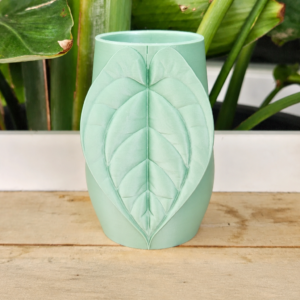 Yaprak Desenli Kap – 3D Baskı Kalp Yaprağı Süslemeli Dekoratif Kap-Mint