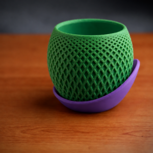 Küre Saksı – 3D Baskı Kafes Dokulu İki Parçalı Dekoratif Saksı - Yeşil-Mor