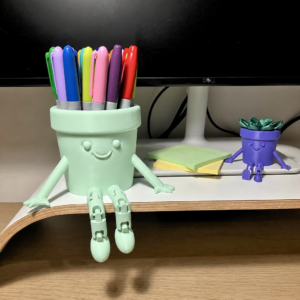 Hareketli Gülen Kalemlik – 3D Baskı Eklemli Masaüstü Organizer - Mint