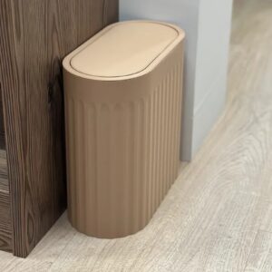 Yivli Oval Çöp Kutusu Sallanır Kapaklı Banyo Tuvalet Mutfak Ofis Kovası 24x12x23 cm Bej – 3D Baskı